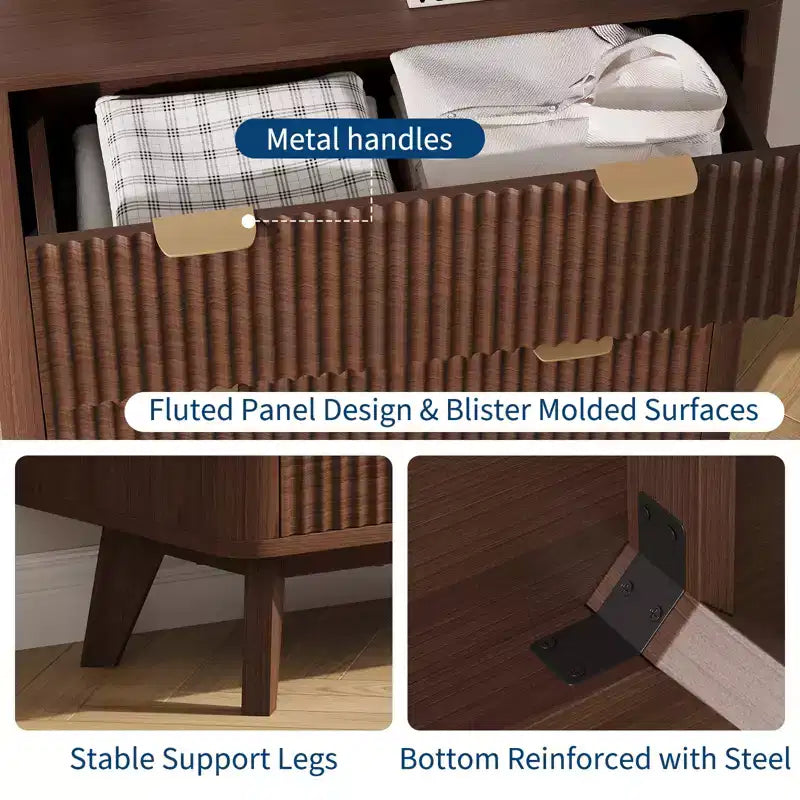Table de chevet cannelée moderne avec plateau effet marbre, commode de chevet à 3 tiroirs avec profil incurvé