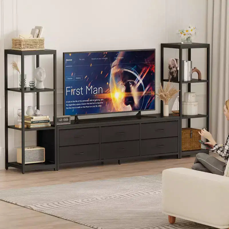 Meuble TV avec 6 tiroirs en tissu et 2 étagères industrielles à 4 niveaux, centre de divertissement pour téléviseur de 75 pouces